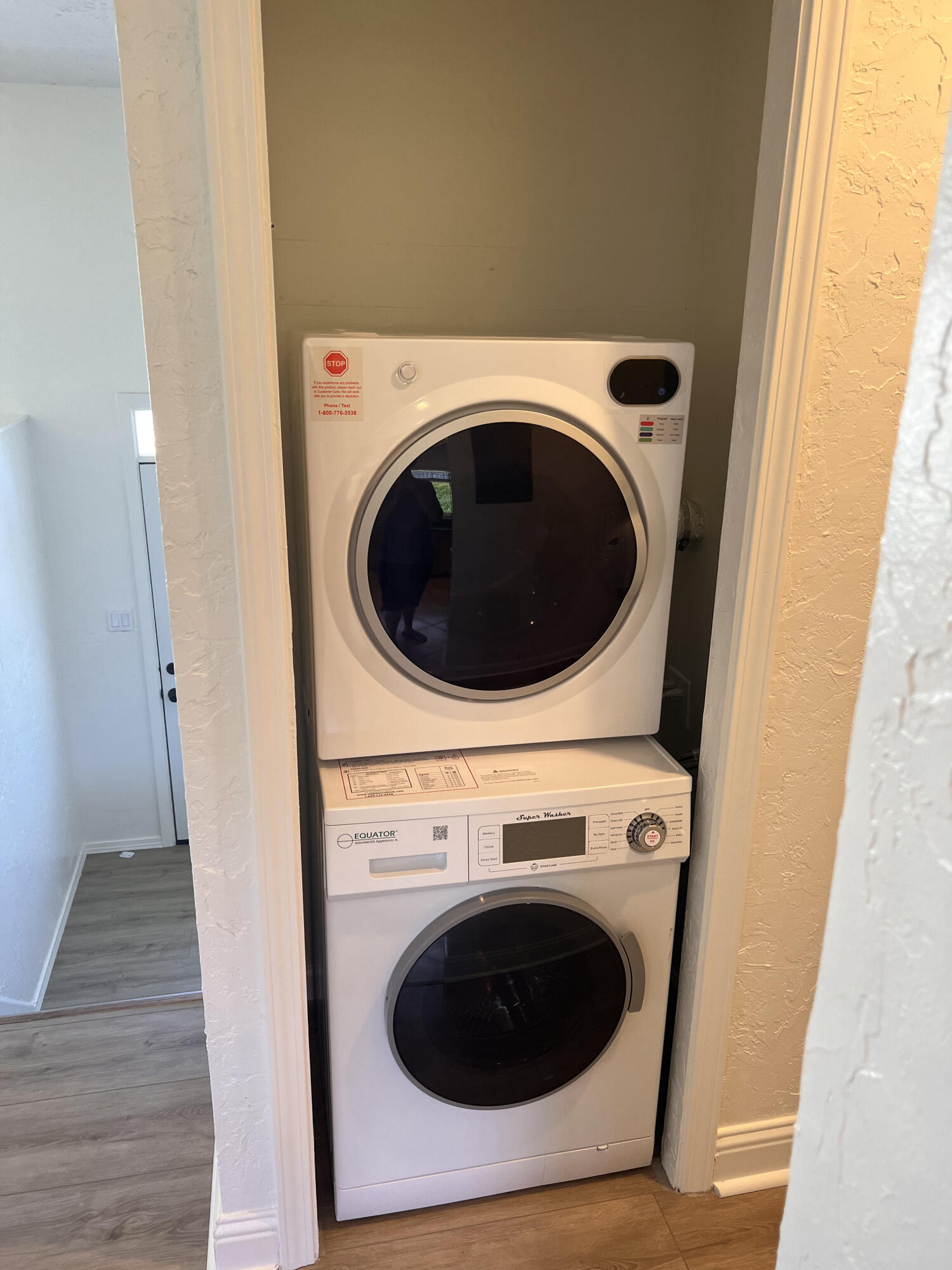 545 Sunbeam Road, Unit A Lompoc, CA 93436 - Photo 6 of 15 a utility room with dryer and washer