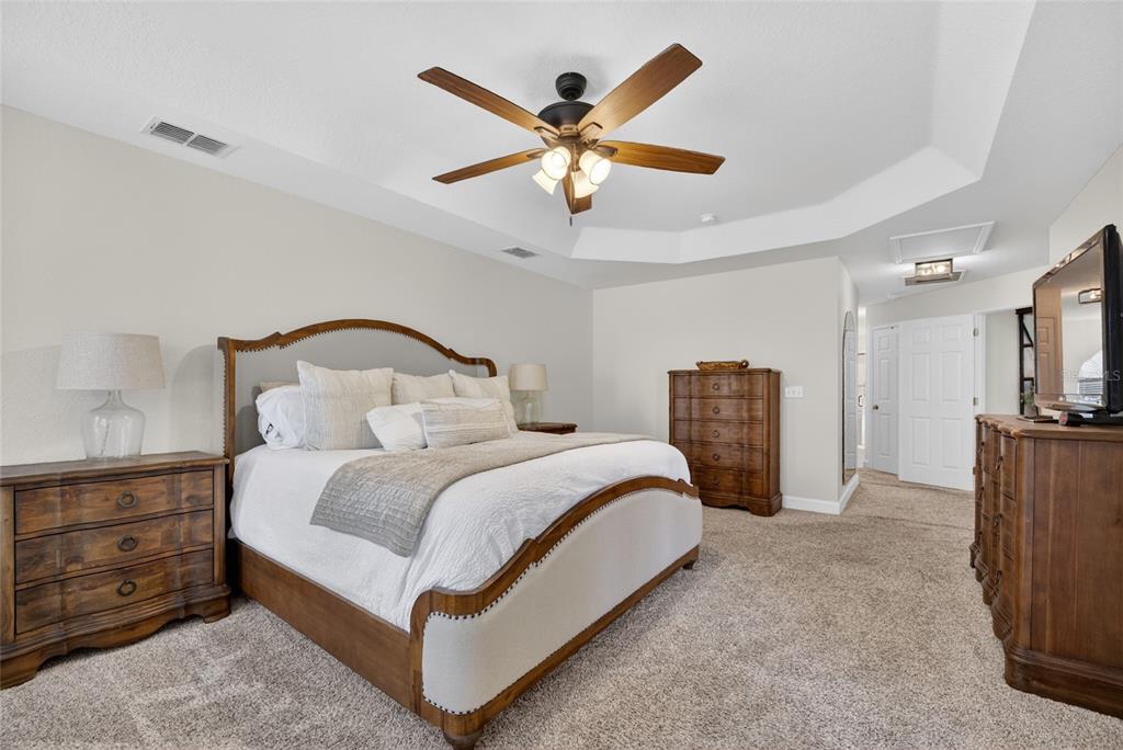 3903 Southeast 38th Loop Ocala, FL 34480 - Photo 16 of 36