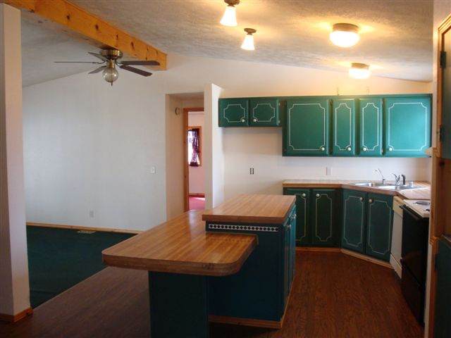 40211 North Collins Road Elk, WA 99009 - Photo 2 of 9