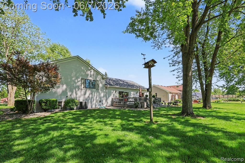 7020 Meldrum Road Fair Haven, MI 48023 - Photo 3 of 43