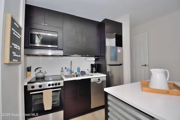 $679,900 | 325 North Orlando Avenue, Cocoa Beach, FL 32931
