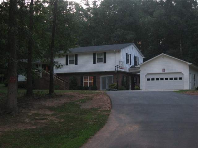 842 Neely Ferry Road Simpsonville, SC 29680 - Photo 6 of 10 Gallery Image 6