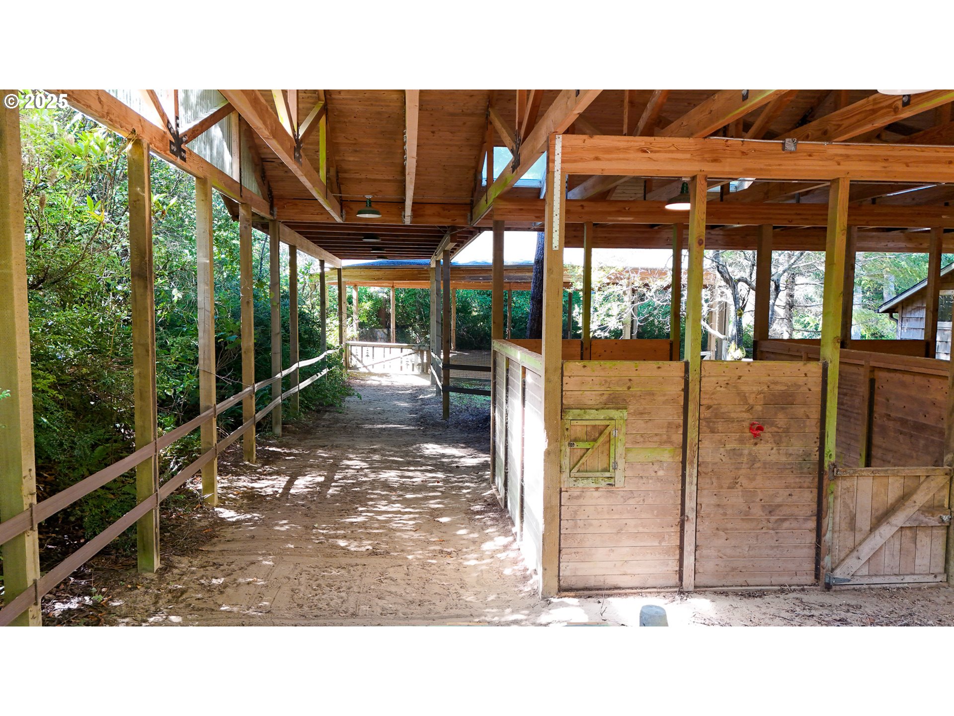 89464 Sunny Loop Lane Bandon, OR 97411 - Photo 37 of 48