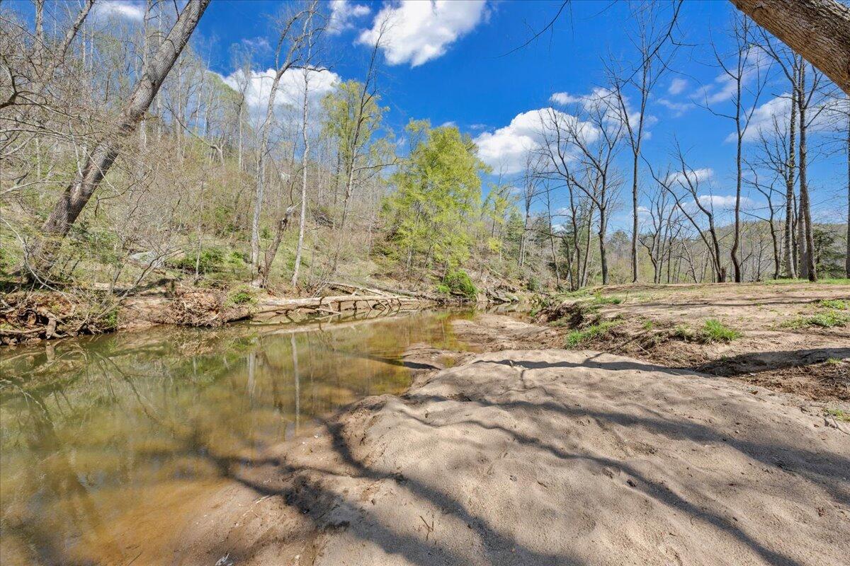 5396 Goodview Road Goodview, VA 24095 - Photo 74 of 108 074-MIB00402