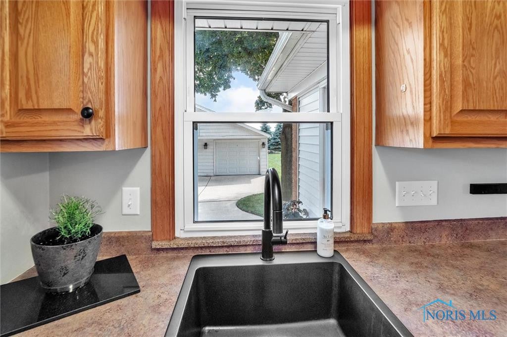 5116 Bay Shore Road Oregon, OH 43616 - Photo 17 of 47 Gallery Image 17