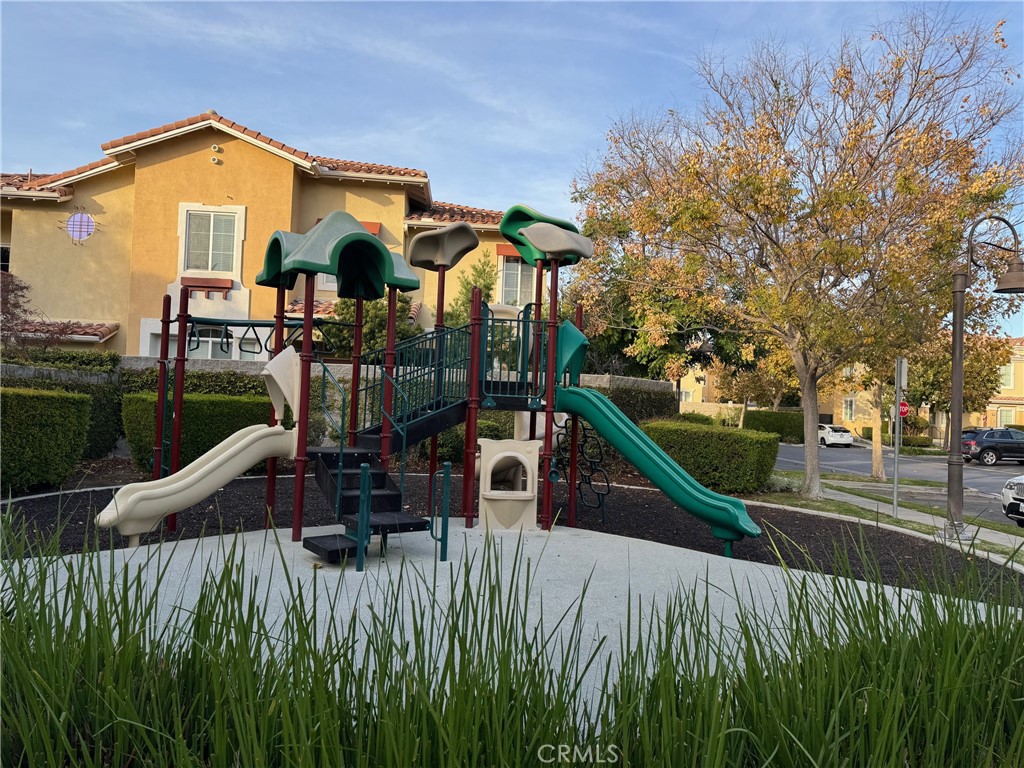 2986 Arbolitos Lane, Unit B Simi Valley, CA 93063 - Photo 27 of 36 a view of a house with a park