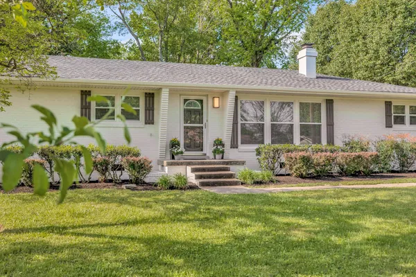$2,175 | 907 Elliott Drive, Murfreesboro, TN 37129