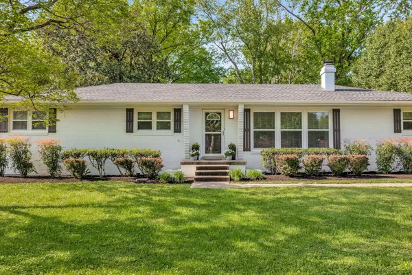 $2,175 | 907 Elliott Drive, Murfreesboro, TN 37129
