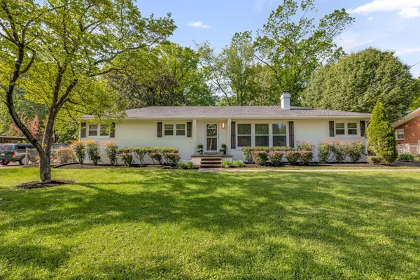 $2,175 | 907 Elliott Drive, Murfreesboro, TN 37129