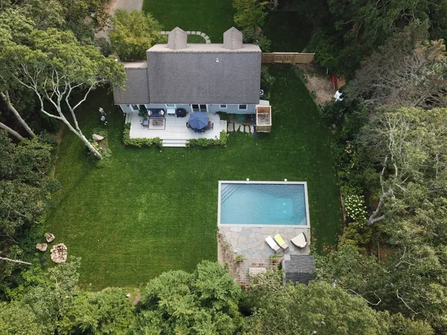 $27,500 | 53 Sandra Road, East Hampton, NY 11937