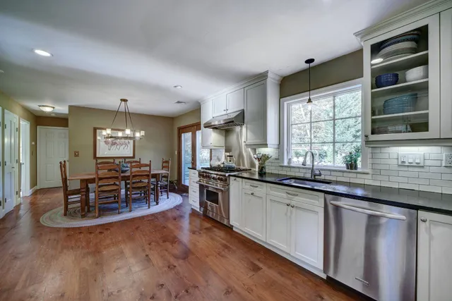 $27,500 | 53 Sandra Road, East Hampton, NY 11937