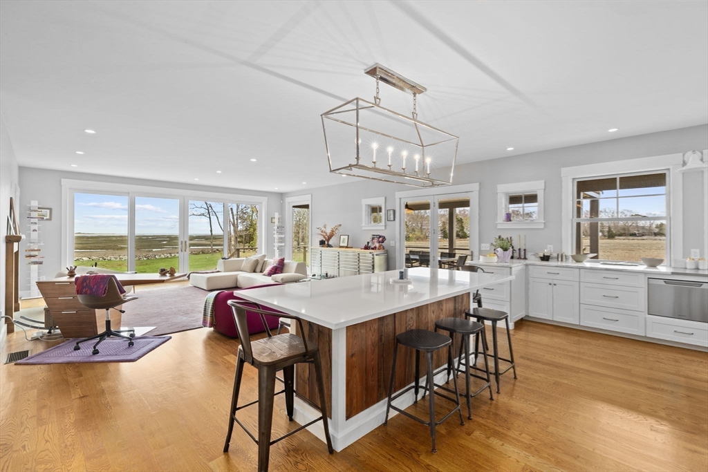 210 Damons Point Road Marshfield, MA 02050 - Photo 25 of 42