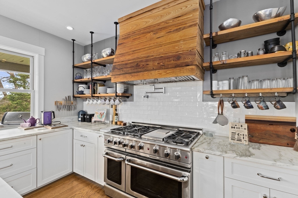 210 Damons Point Road Marshfield, MA 02050 - Photo 29 of 42