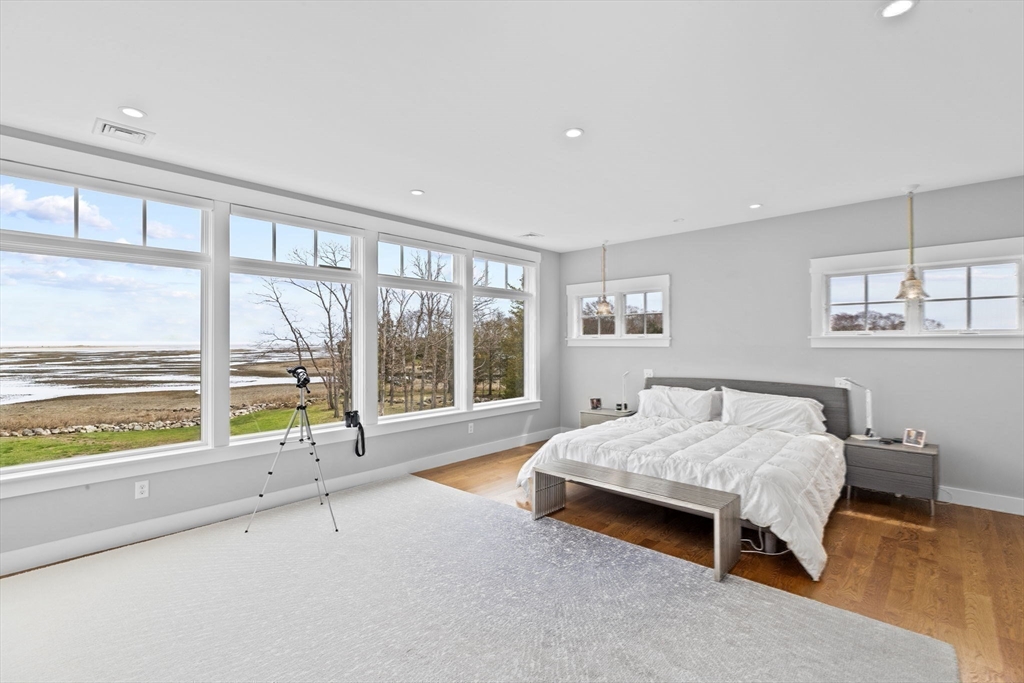 210 Damons Point Road Marshfield, MA 02050 - Photo 35 of 42