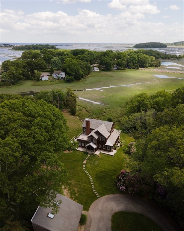 210 Damons Point Road Marshfield, MA 02050 - Photo 6 of 42