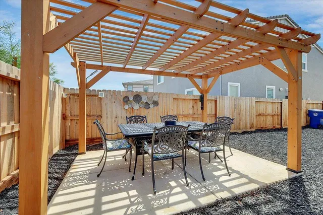 $679,990 | 11962 Granzella Way, Rancho Cordova, CA 95742