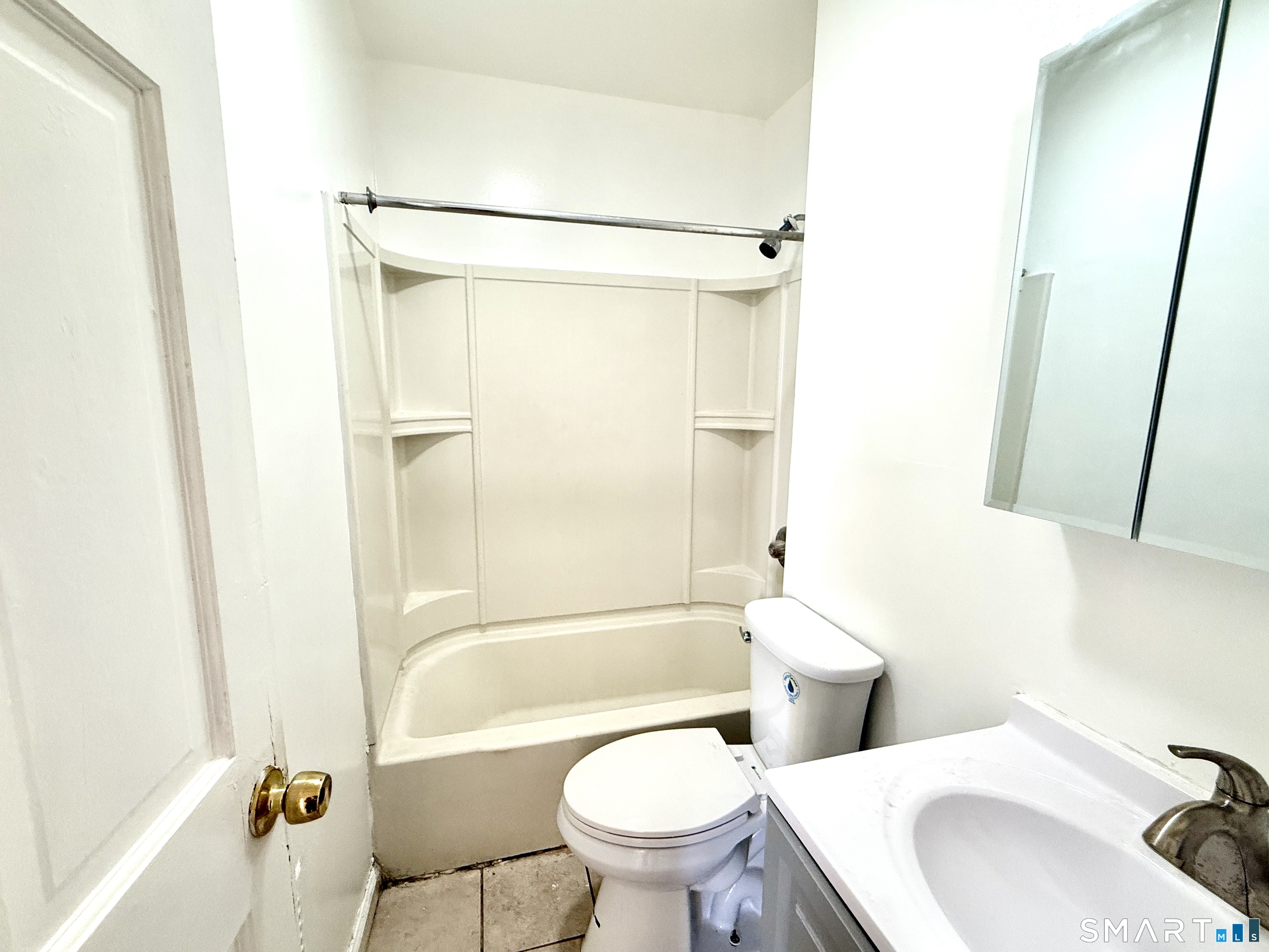 202 6th Street Bridgeport, CT 06607 - Photo 3 of 12