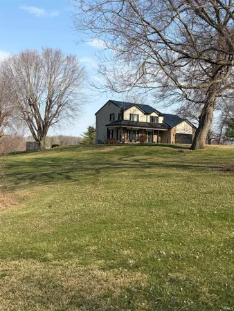 $523,000 | 10501 North B Drive, Kendallville, IN 46755