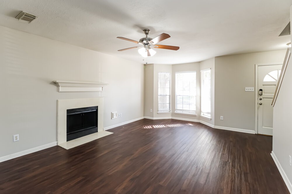 18823 Timber Spring Drive Humble, TX 77346 - Photo 5 of 17