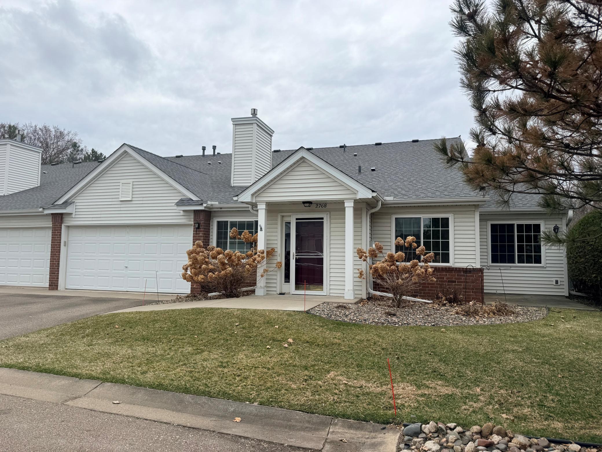 2768 87th Street East, Unit 13 Inver Grove Heights, MN 55076 - Photo 2 of 21