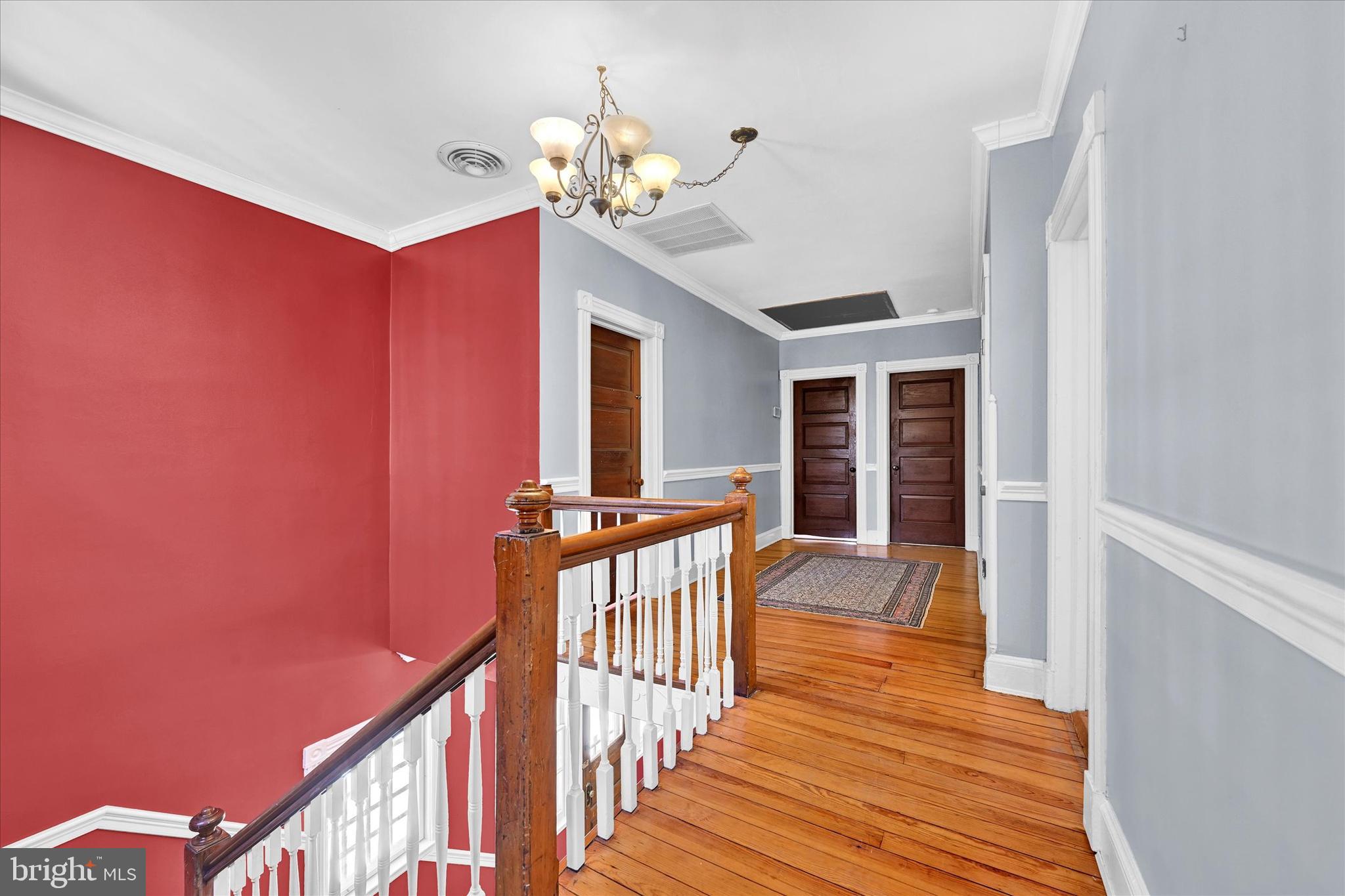 708 Cliveden Road Pikesville, MD 21208 - Photo 26 of 37 2nd floor hallway