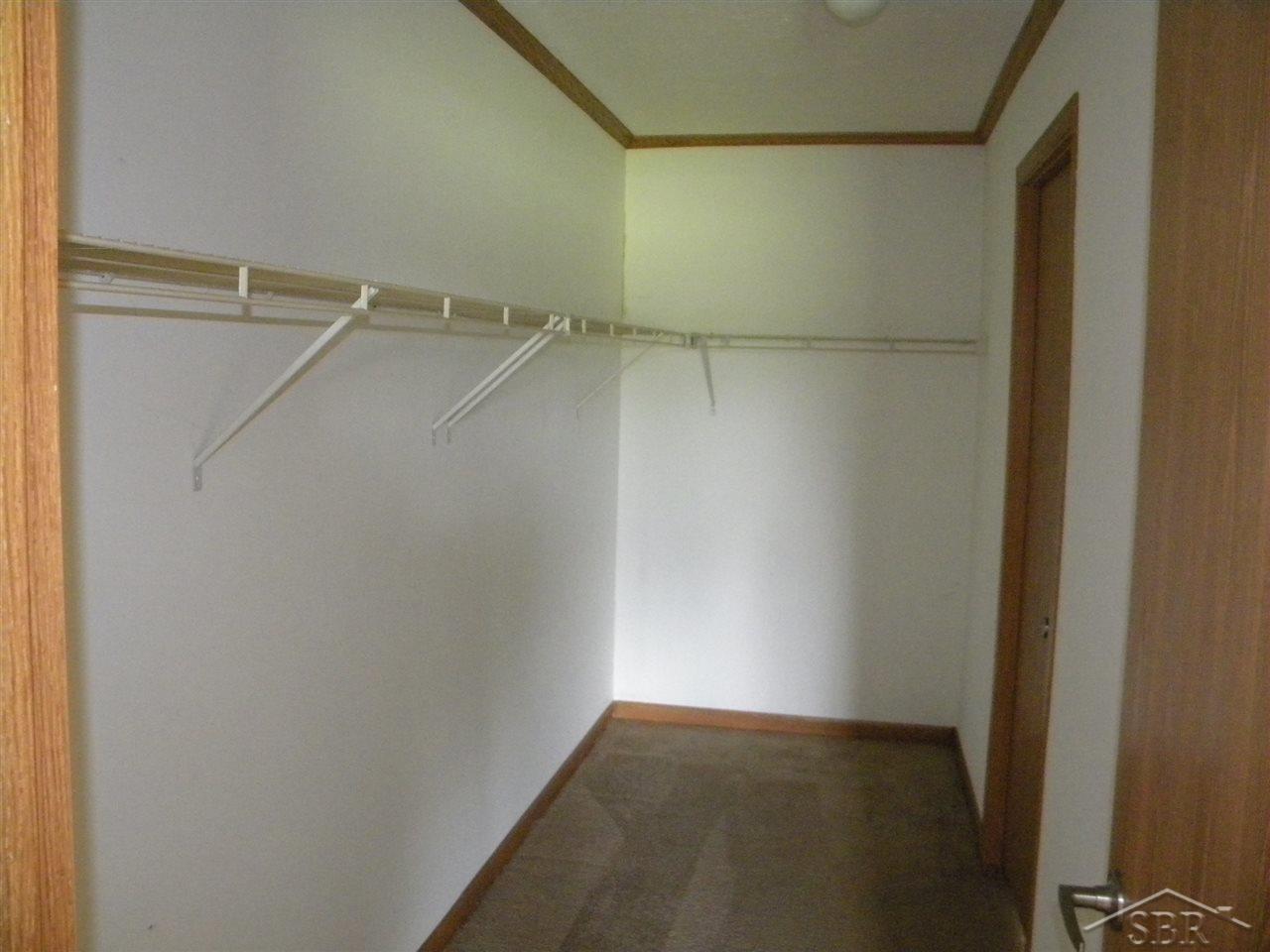 6299 Rathbun Road Birch Run, MI 48415 - Photo 12 of 20 50025179-11.JPG