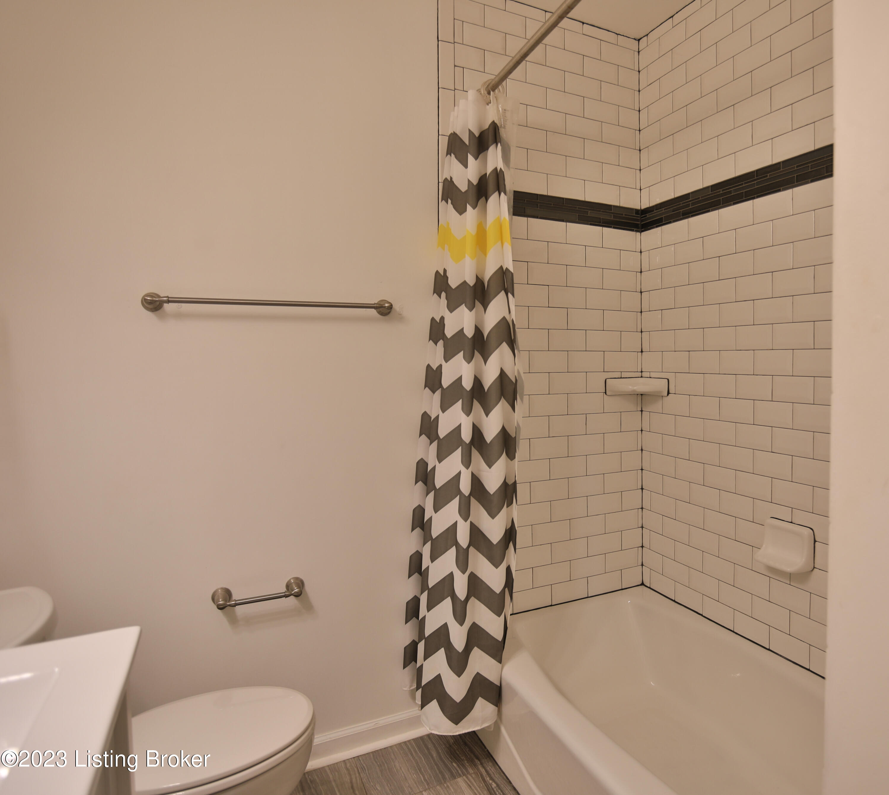 304 Brunswick Road Louisville, KY 40207 - Photo 33 of 45 304 Brunswick Rd-55