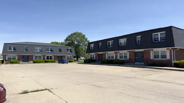 $1,125,000 | 2 Michael Street, Streator, IL 61364