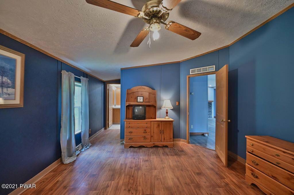 33 Oakview Lane Waymart, PA 18472 - Photo 34 of 65