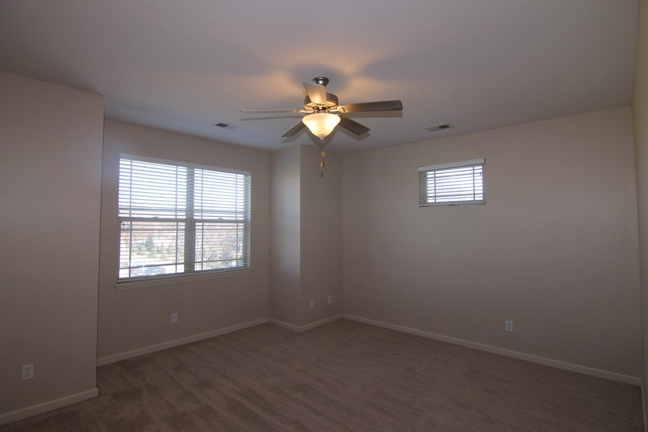 1762 Algonquin Road Iowa City, IA 52245 - Photo 13 of 19 Gallery Image 13