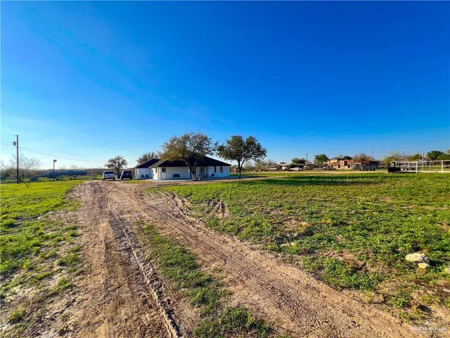 $2,000 | 6031 Western Road, Mission, TX 78574