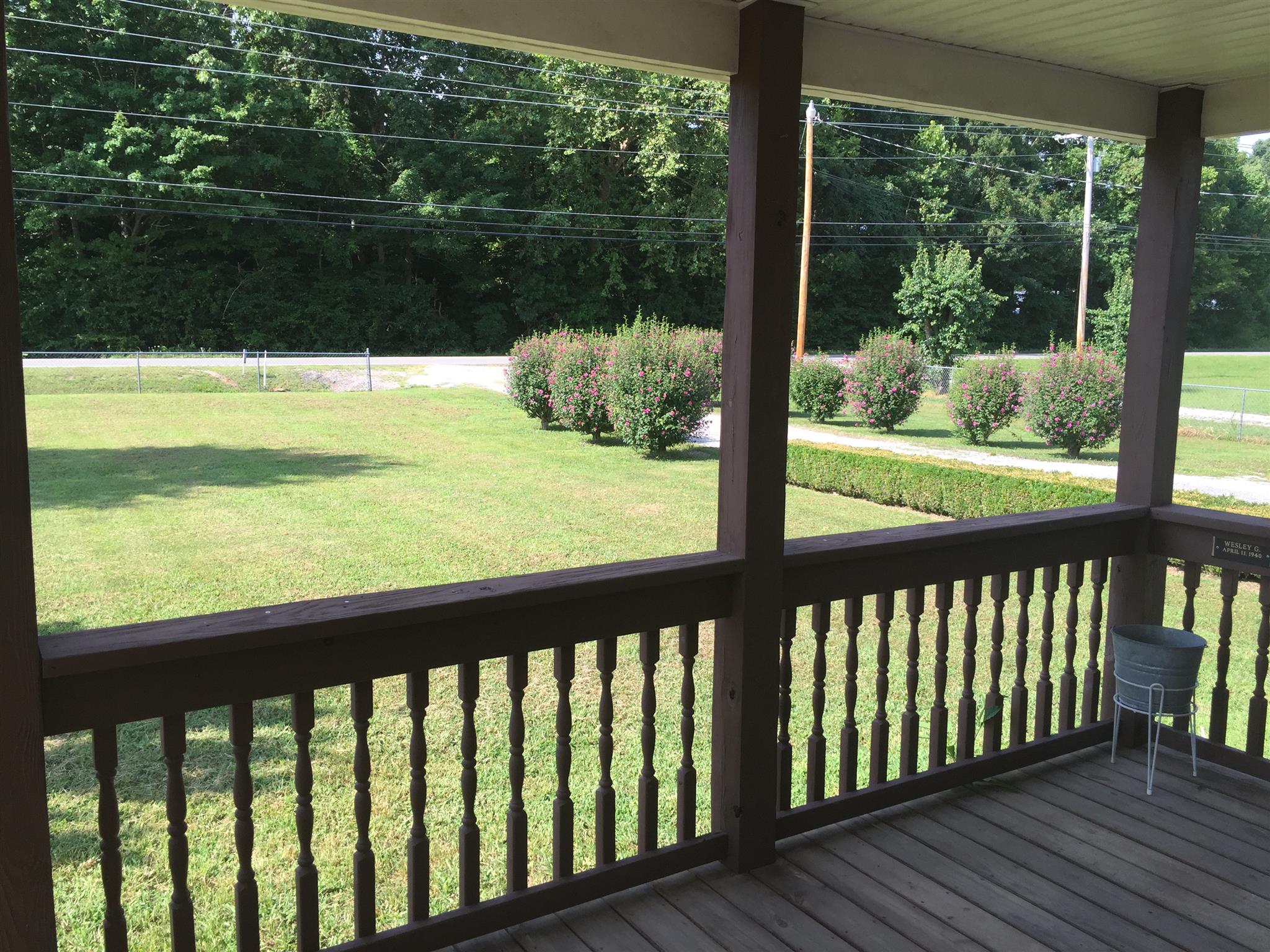 989 Spring Creek Road Estill Springs, TN 37330 - Photo 4 of 24 Gallery Image 4