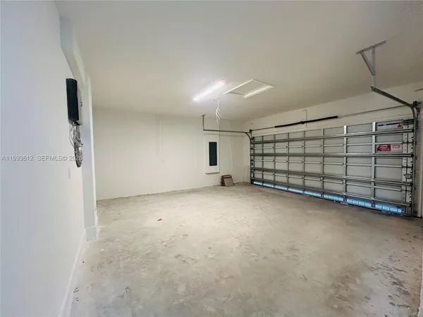 $3,900 | 19404 Southwest 339th Terrace, Homestead, FL 33034