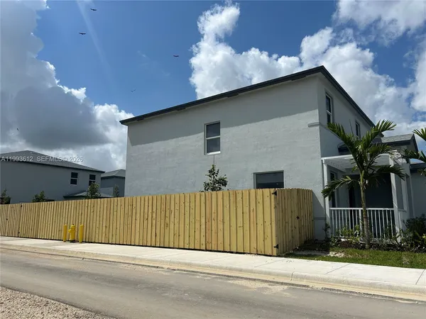 $3,900 | 19404 Southwest 339th Terrace, Homestead, FL 33034