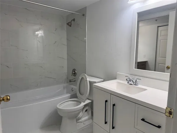 $2,200 | 5620 Northwest 61st Street, Unit 1201, Coconut Creek, FL 33073
