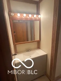 $1,280 | 608 Wallace Avenue, Crawfordsville, IN 47933