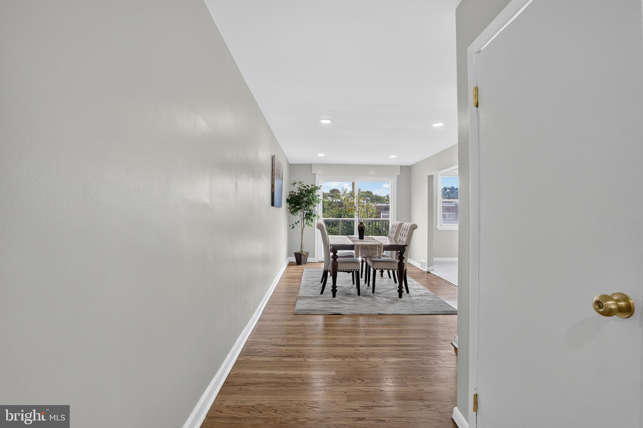 4006 Gideon Road Brookhaven, PA 19015 - Photo 9 of 47 Gallery Image 9