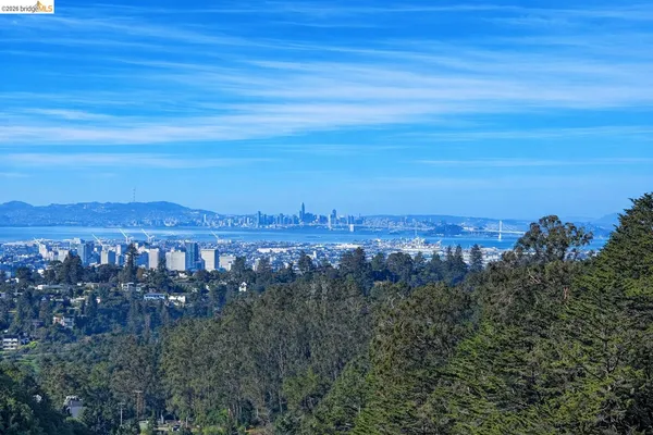 a view of an outdoor space with seating area