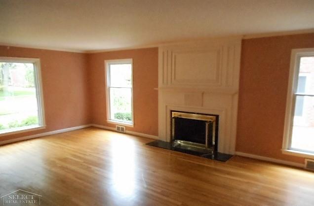 1840 Broadstone Road Grosse Pointe, MI 48236 - Photo 16 of 30 31301186-15.JPG