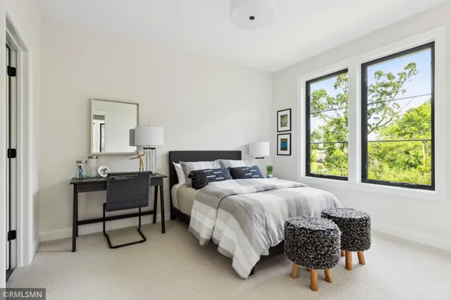 $1,595,000 | 5685 Kelvin Avenue North, Lake Elmo, MN 55042