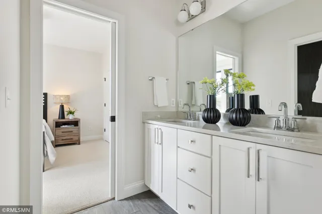 $1,595,000 | 5685 Kelvin Avenue North, Lake Elmo, MN 55042