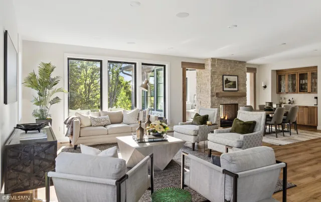 $1,595,000 | 5685 Kelvin Avenue North, Lake Elmo, MN 55042