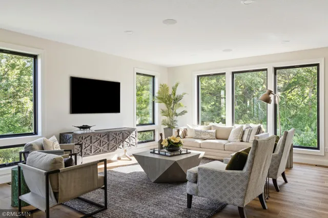 $1,595,000 | 5685 Kelvin Avenue North, Lake Elmo, MN 55042