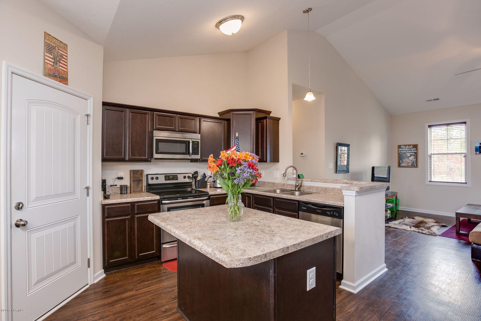 602 Winfall Drive Holly Ridge, NC 28445 - Photo 11 of 26 11