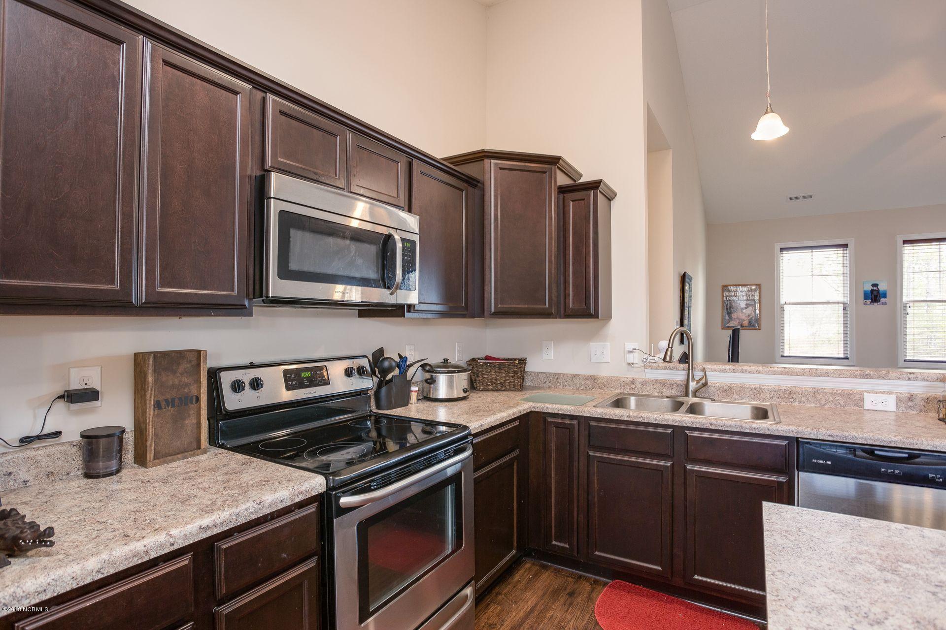 602 Winfall Drive Holly Ridge, NC 28445 - Photo 12 of 26 12