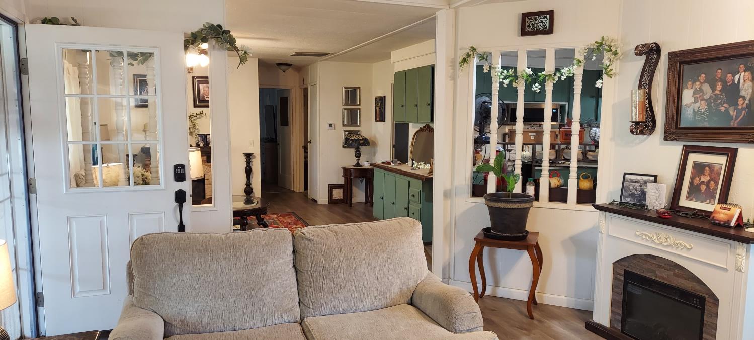 1300 West Olson Avenue, Unit 129 Reedley, CA 93654 - Photo 13 of 33