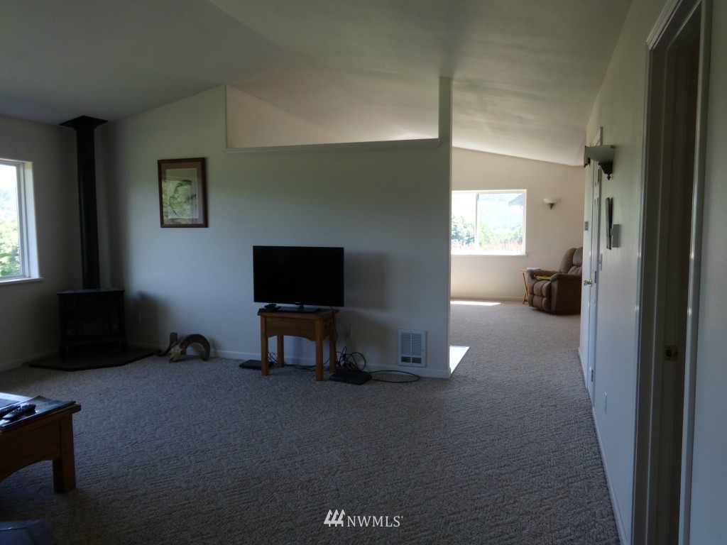 130 Elk Ridge Road Mossyrock, WA 98564 - Photo 8 of 24 Gallery Image 8