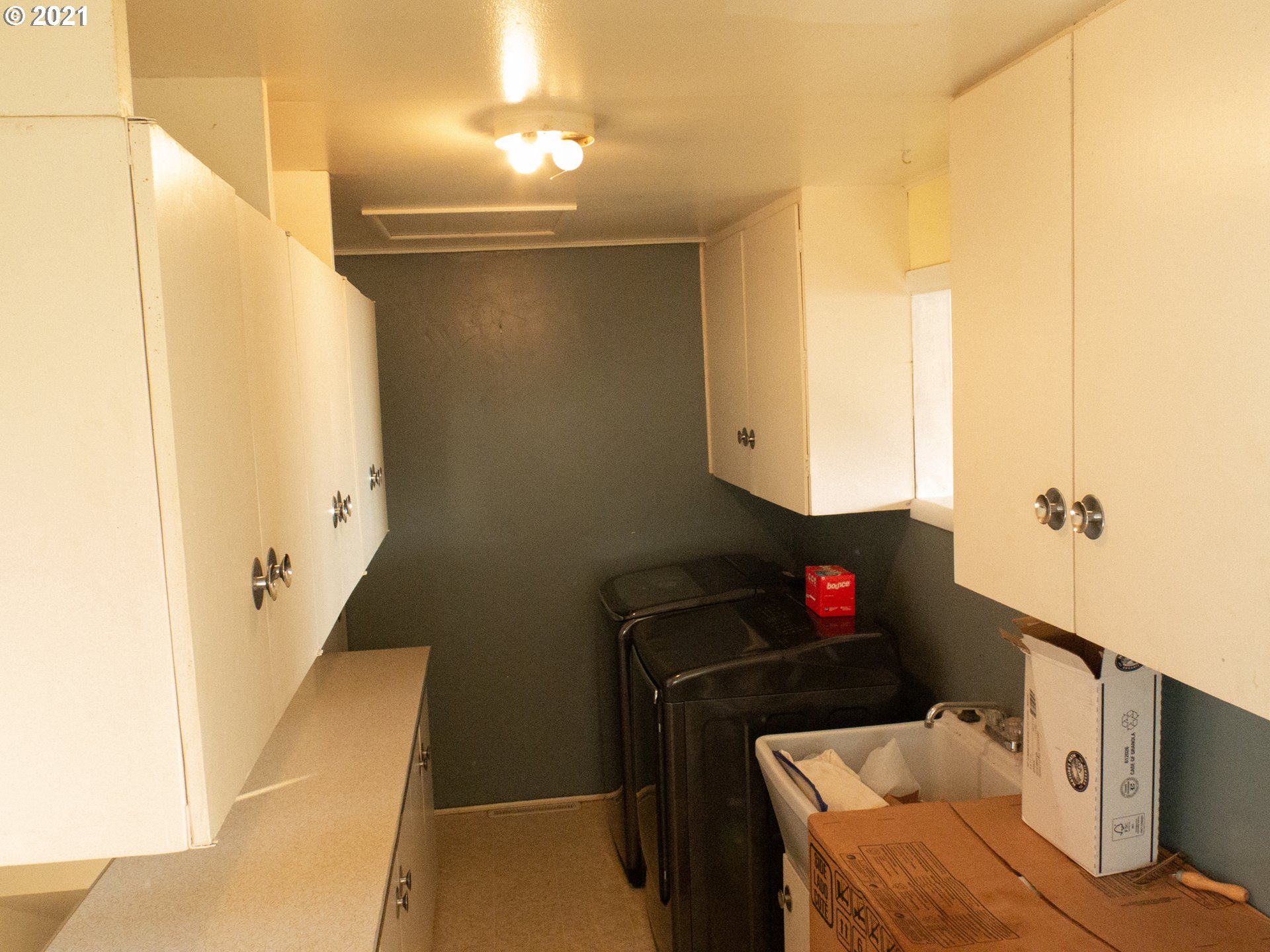 54401 Frontage Road Myrtle Point, OR 97458 - Photo 17 of 21 Gallery Image 17