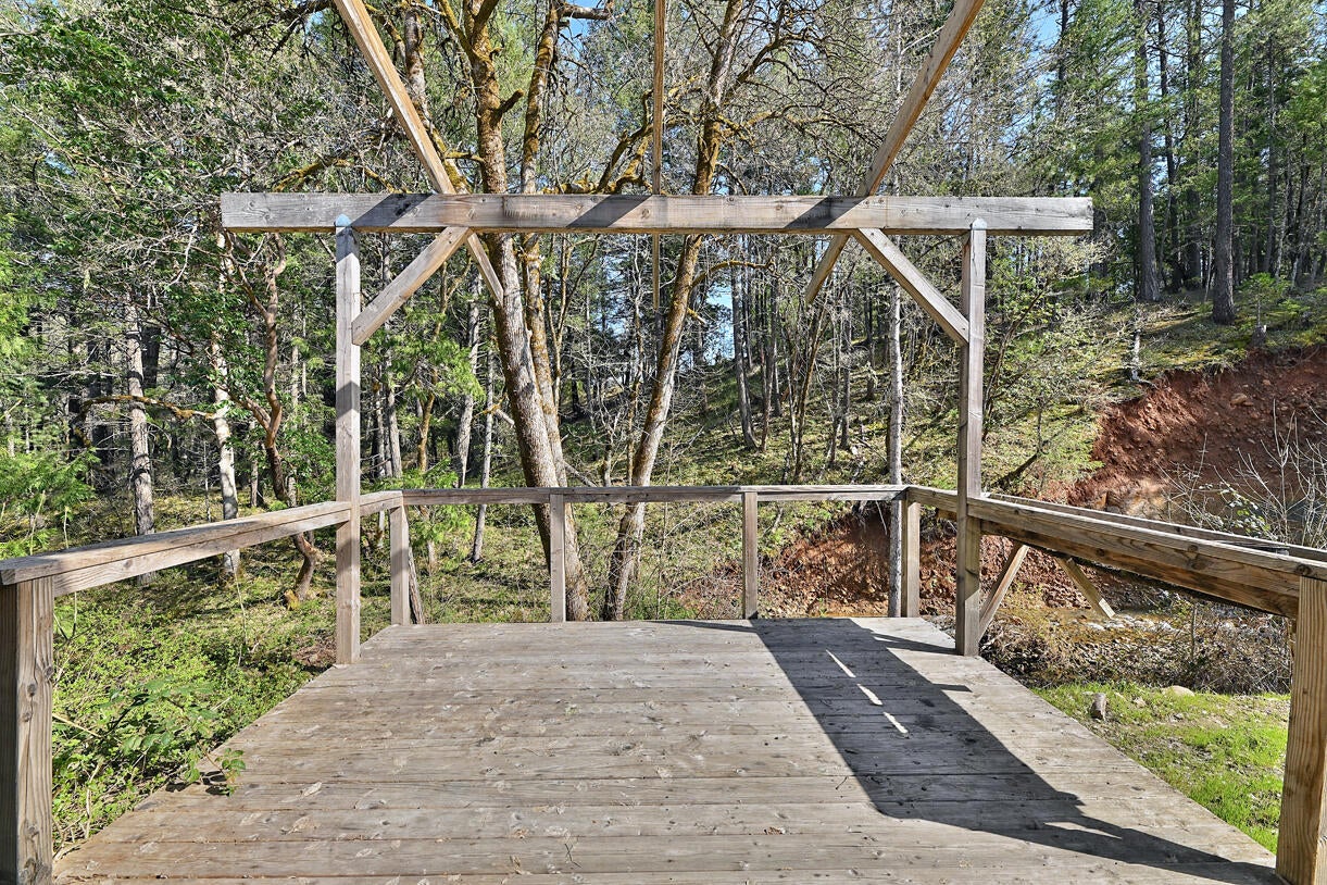 231 Fielder Creek Road Rogue River, OR 97537 - Photo 31 of 46 DSC_0403