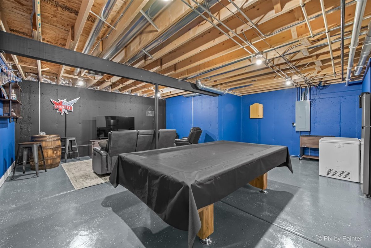 745 Harper Avenue Cary, IL 60013 - Photo 24 of 32 a view of a room with shelves